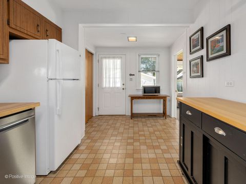 Tiny photo for 1209 Cleveland Avenue, La Grange Park, IL 60526 (MLS # 12495906)