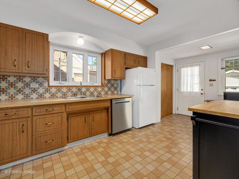 Tiny photo for 1209 Cleveland Avenue, La Grange Park, IL 60526 (MLS # 12495906)