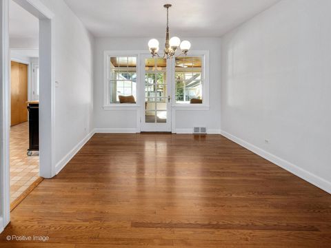 Tiny photo for 1209 Cleveland Avenue, La Grange Park, IL 60526 (MLS # 12495906)