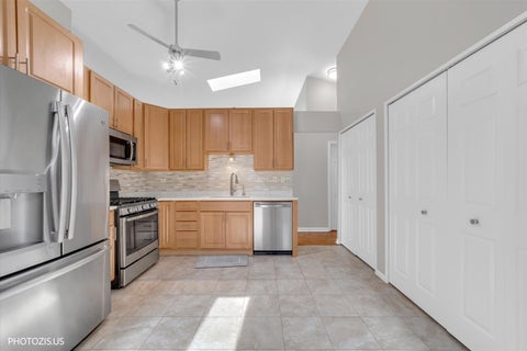 Tiny photo for 74 Bedford Road, Mundelein, IL 60060 (MLS # 12729194)