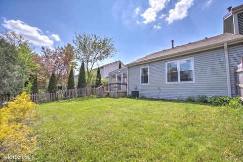 Tiny photo for 74 Bedford Road, Mundelein, IL 60060 (MLS # 12729194)
