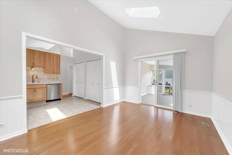 Tiny photo for 74 Bedford Road, Mundelein, IL 60060 (MLS # 12729194)