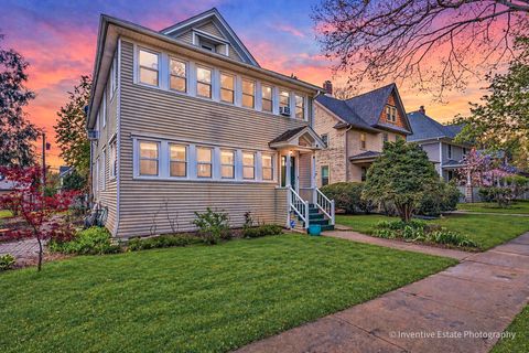 Photo of 211 N Wright Street, Naperville, IL 60540 (MLS # 12629337)