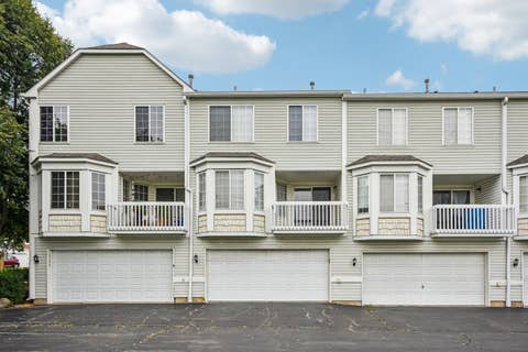 Tiny photo for 3193 Ketch Court, Aurora, IL 60503 (MLS # 12716433)