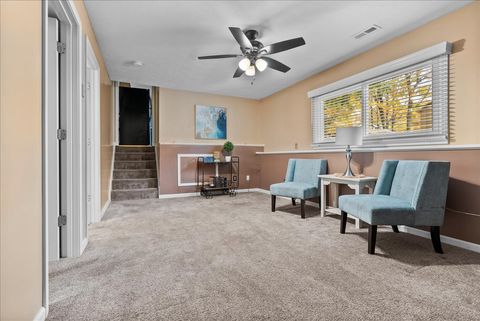 Tiny photo for 4 Palm Court, Bloomington, IL 61701 (MLS # 12494031)