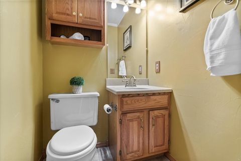 Tiny photo for 4 Palm Court, Bloomington, IL 61701 (MLS # 12494031)