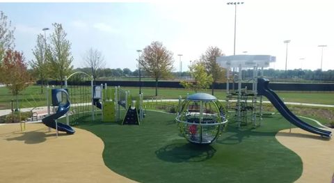 Tiny photo for 55 WILLOW Road, Wheeling, IL 60090 (MLS # 12595481)