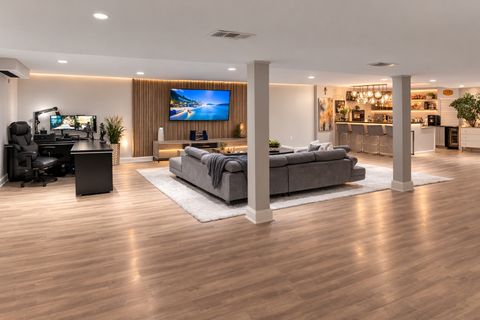 Tiny photo for 55 WILLOW Road, Wheeling, IL 60090 (MLS # 12595481)