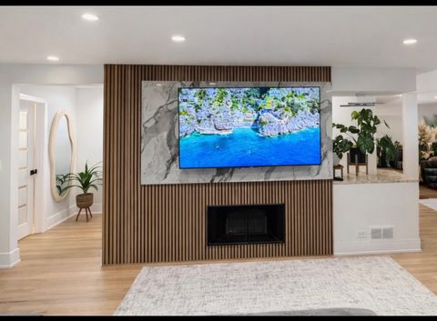 Tiny photo for 55 WILLOW Road, Wheeling, IL 60090 (MLS # 12595481)