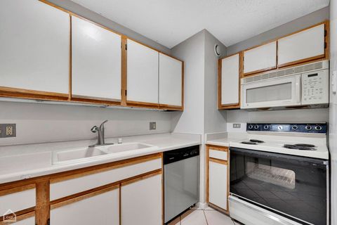 Tiny photo for 1122 N Clark Street #1910, Chicago, IL 60610 (MLS # 12467197)