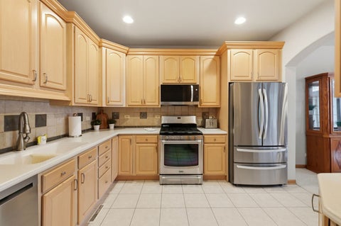 Tiny photo for 691 E Nerge Road, Roselle, IL 60172 (MLS # 12769343)