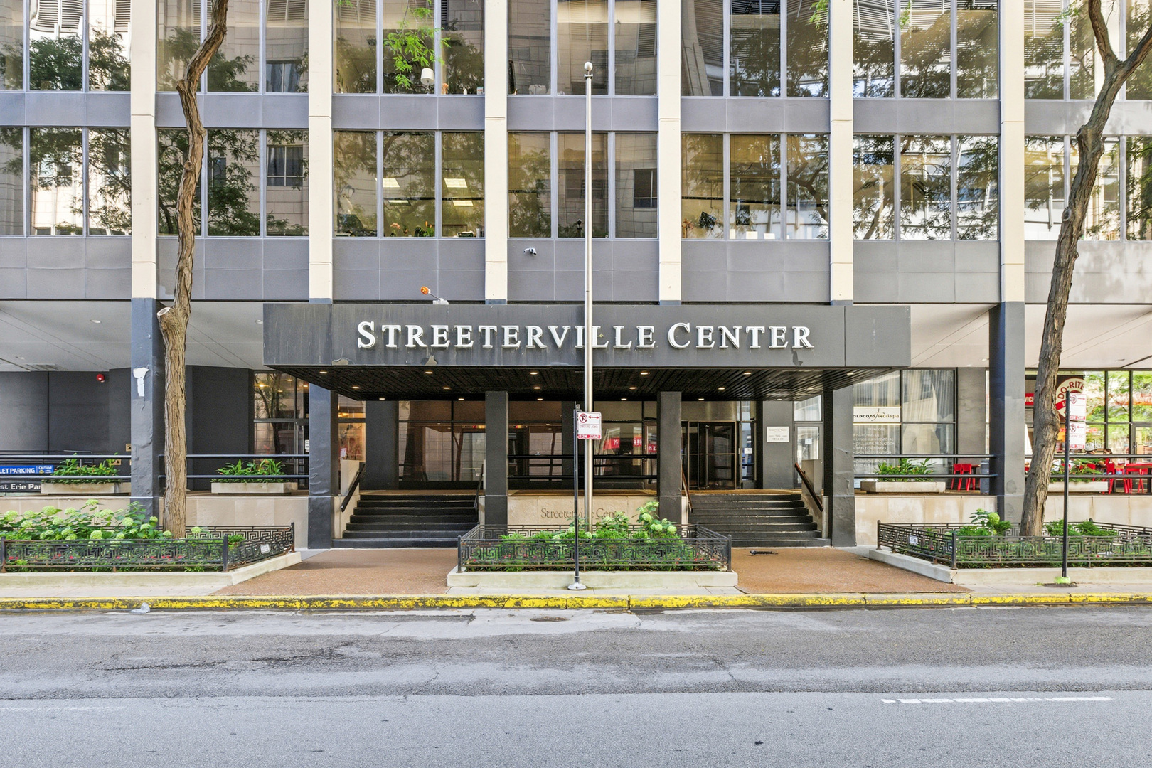 233 E Erie Street 1410