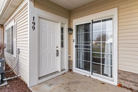 Tiny photo for 199 N Oakhurst Drive N #199, Aurora, IL 60504 (MLS # 12458989)