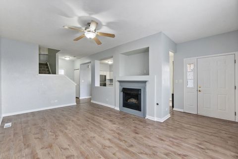 Tiny photo for 199 N Oakhurst Drive N #199, Aurora, IL 60504 (MLS # 12458989)