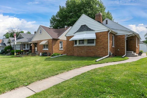 Photo of 2338 7th Street, East Moline, IL 61244 (MLS # 12685575)