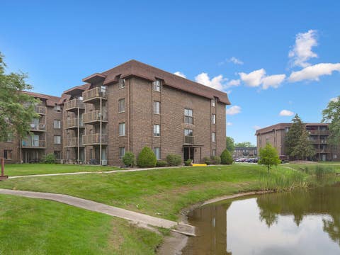 Tiny photo for 830 Elder Road #406, Homewood, IL 60430 (MLS # 12726869)