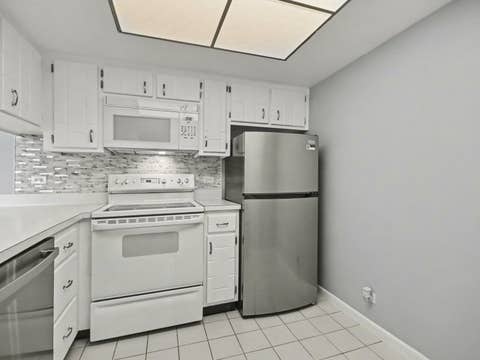 Tiny photo for 830 Elder Road #406, Homewood, IL 60430 (MLS # 12726869)