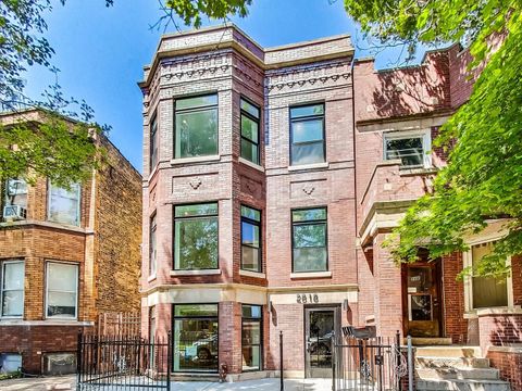 2818 W Fletcher Street 1 Chicago IL 60618