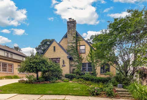 Photo of 2117 PRINCETON Avenue, Rockford, IL 61107 (MLS # 12738416)