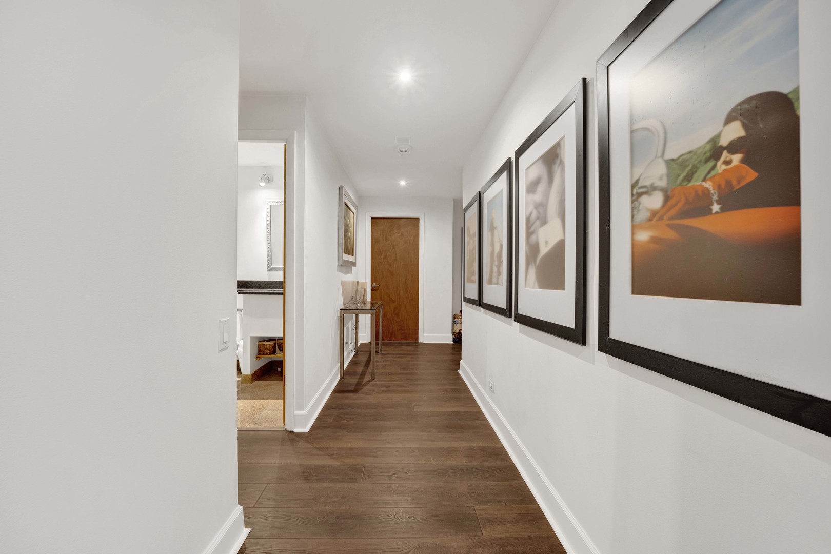 110 E Delaware Place 401