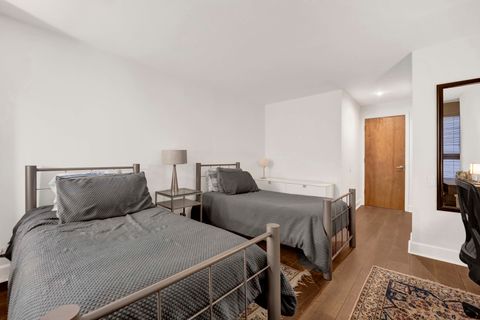 Tiny photo for 110 E Delaware Place #401, Chicago, IL 60611 (MLS # 12587051)