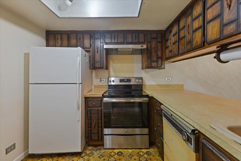 Tiny photo for 820 Elder Road #C410, Homewood, IL 60430 (MLS # 12503120)