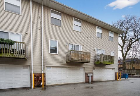 Tiny photo for 10420 S Walden Parkway, Chicago, IL 60643 (MLS # 12586619)