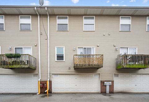 Tiny photo for 10420 S Walden Parkway, Chicago, IL 60643 (MLS # 12586619)