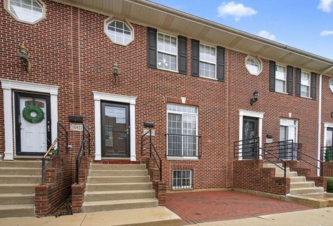 Photo of 10420 S Walden Parkway, Chicago, IL 60643 (MLS # 12586619)