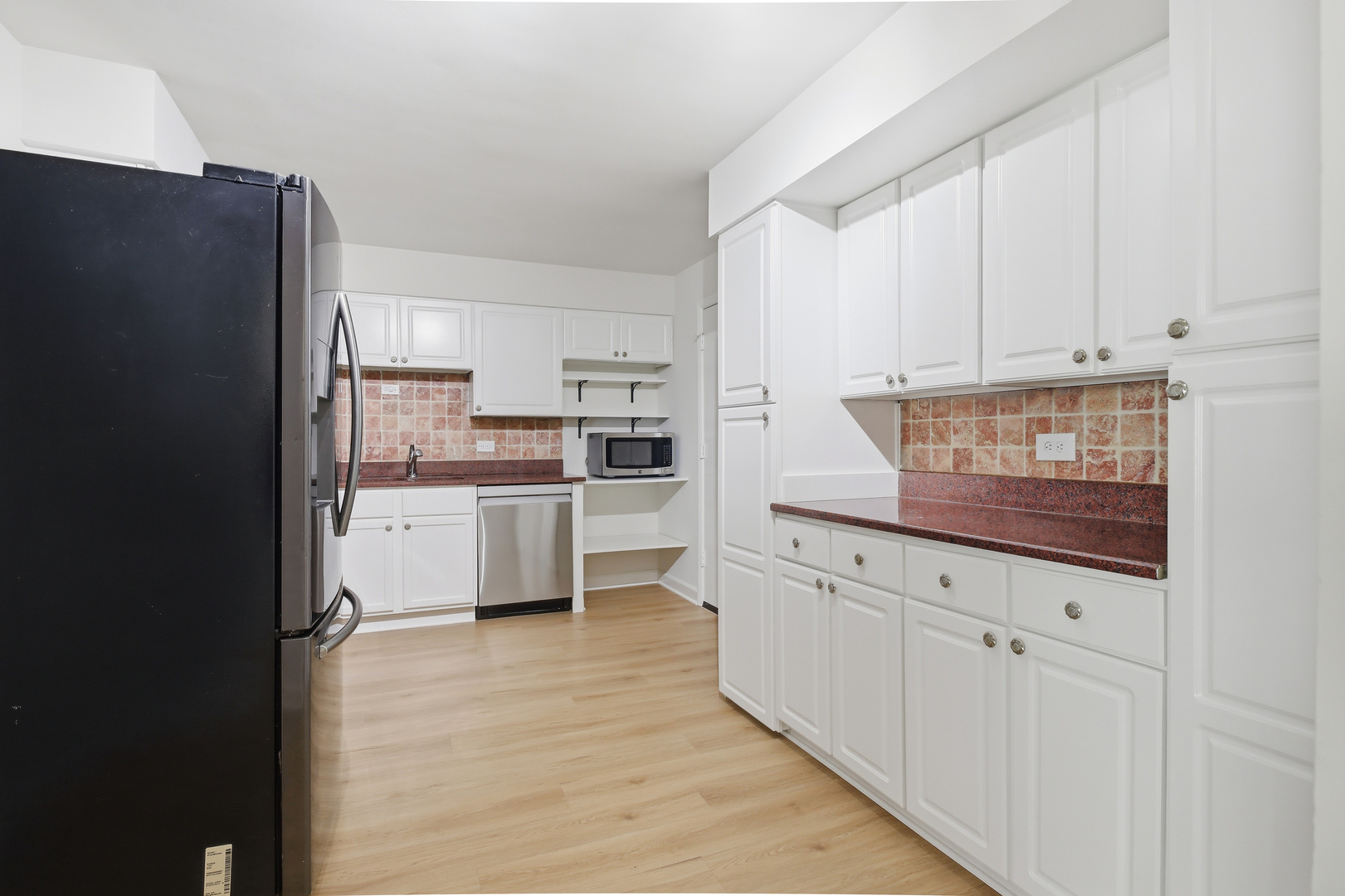 750 Dempster Street CG4