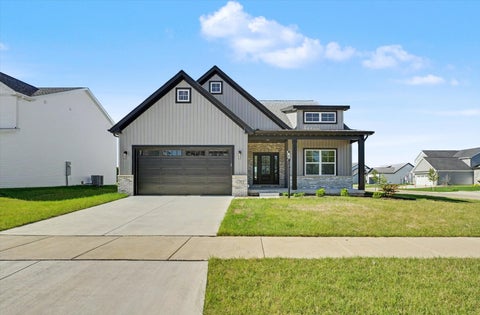 Photo of 19 Meadow Drive, Monticello, IL 61856 (MLS # 12683526)