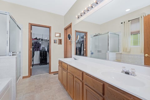 Tiny photo for 1715 Wintercrest Court, Shorewood, IL 60404 (MLS # 12701970)