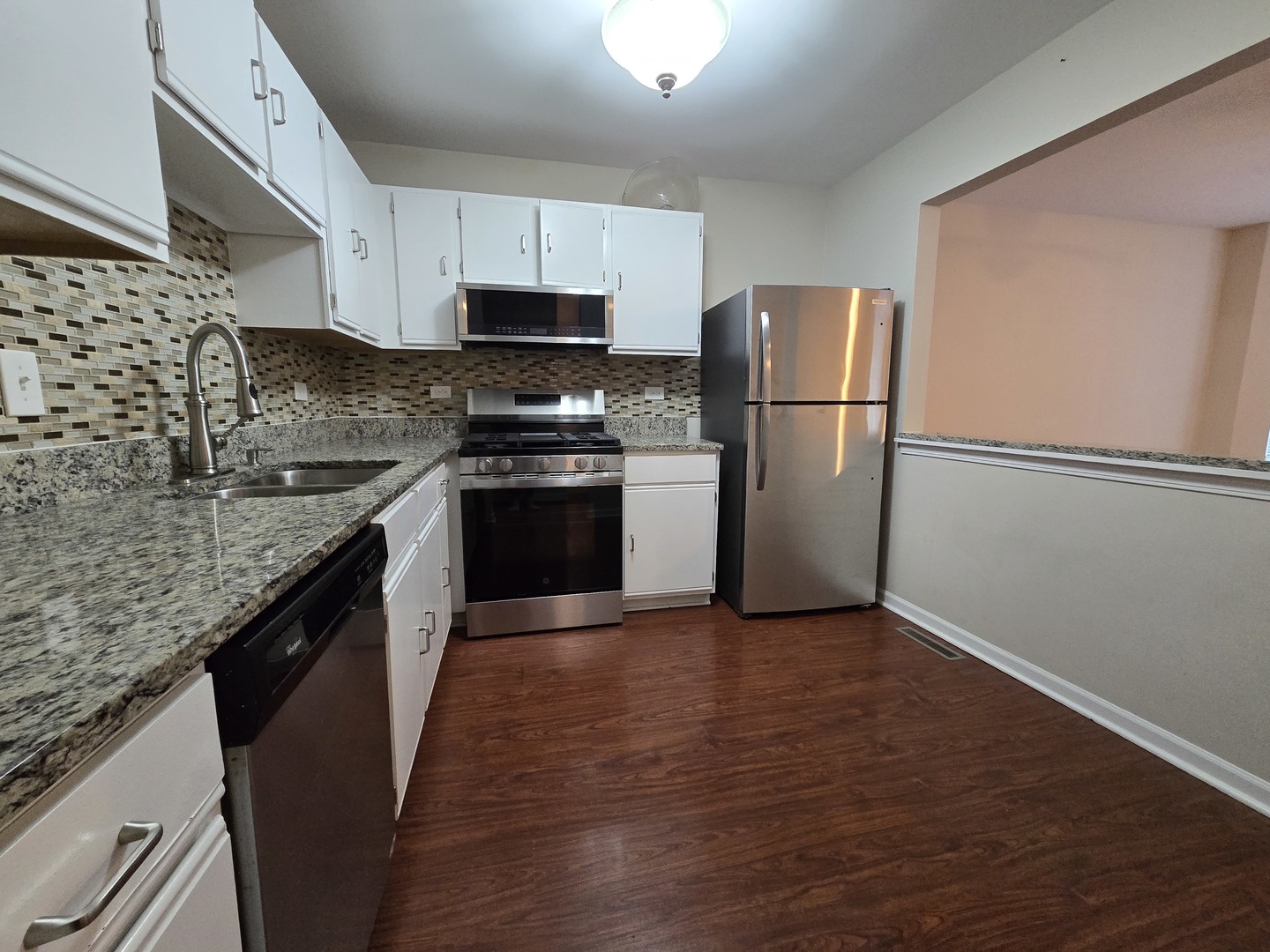 250 W Whispering Oaks Lane