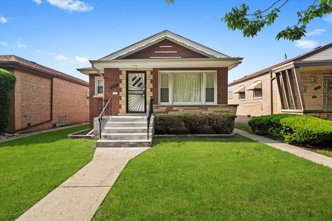 2743 W 83rd Street Chicago IL 60652