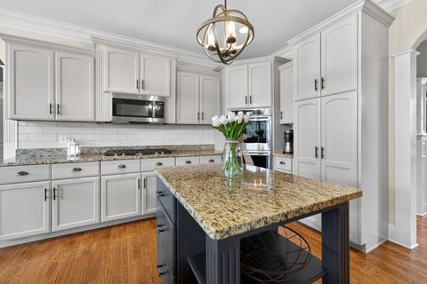 Tiny photo for 910 Freedom Circle, Sycamore, IL 60178 (MLS # 12615344)