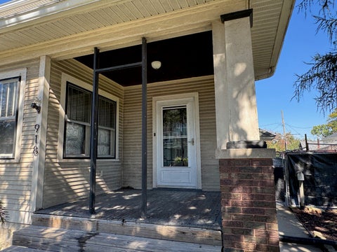 Tiny photo for 918 W Locust Street, Davenport, IA 52804 (MLS # 12770772)