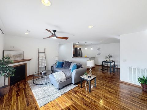 Tiny photo for 420 E Franklin Street #104, Eldridge, IA 52748 (MLS # 12565722)