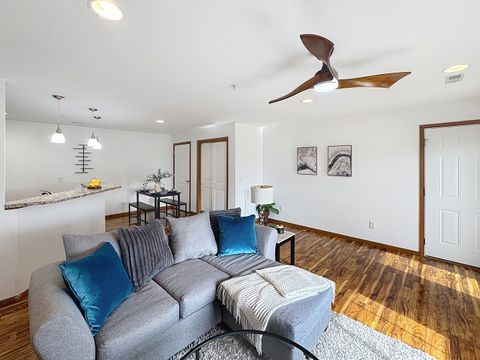 Tiny photo for 420 E Franklin Street #104, Eldridge, IA 52748 (MLS # 12565722)