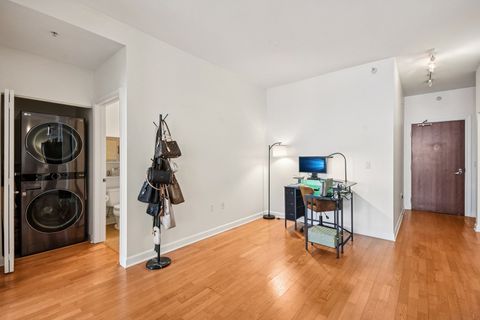 Tiny photo for 233 E 13th Street #1008, Chicago, IL 60605 (MLS # 12552864)