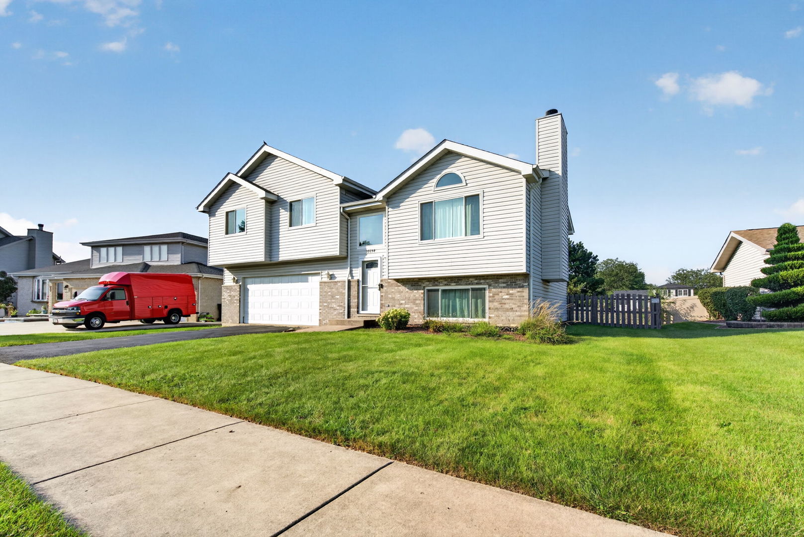 16654 W Sioux Drive