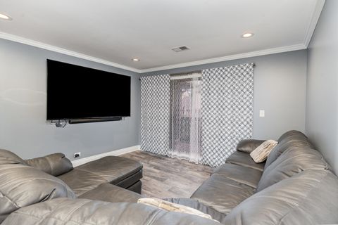 Tiny photo for 9148 Clairmont Court #9148, Orland Park, IL 60462 (MLS # 12481640)