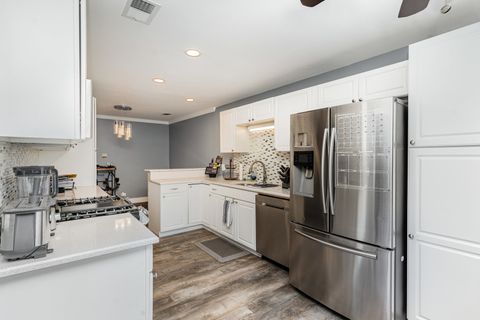 Tiny photo for 9148 Clairmont Court #9148, Orland Park, IL 60462 (MLS # 12481640)