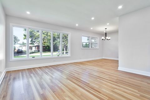 Tiny photo for 3507 Greenwood Avenue, Wilmette, IL 60091 (MLS # 12484420)