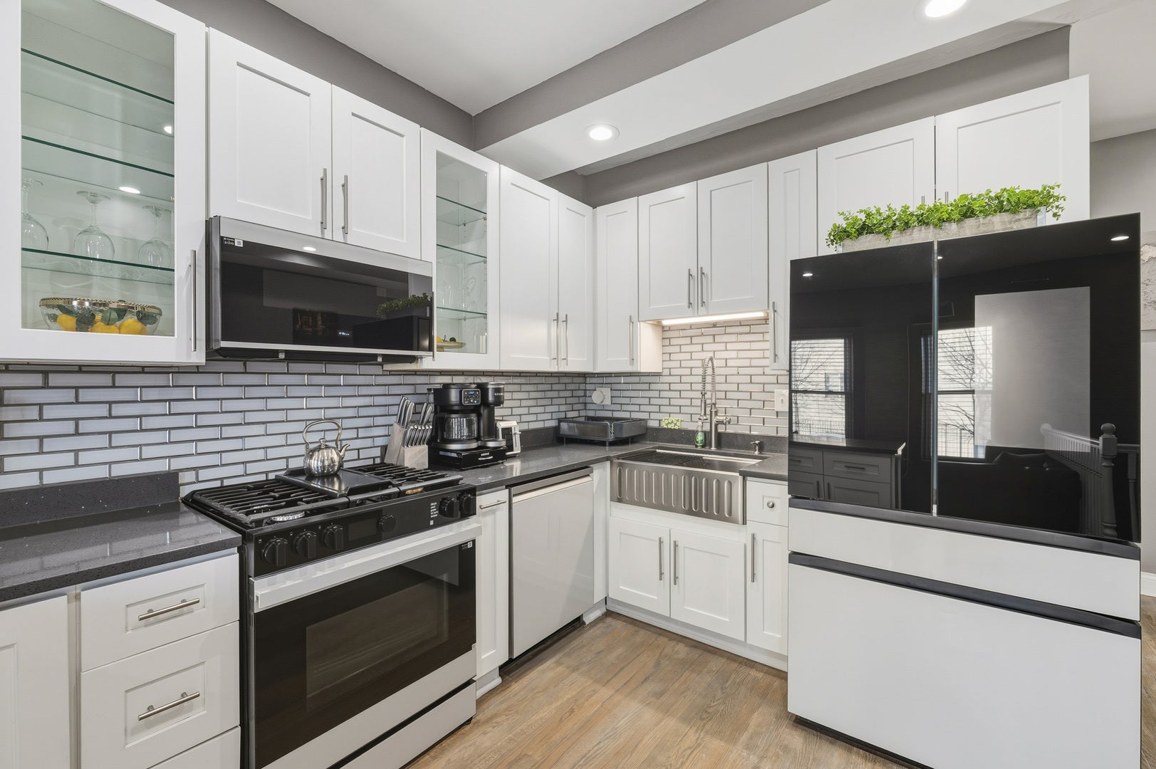 231 E 59th Street 1