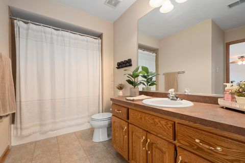 Tiny photo for 8703 Cashel Lane, Tinley Park, IL 60487 (MLS # 12662692)
