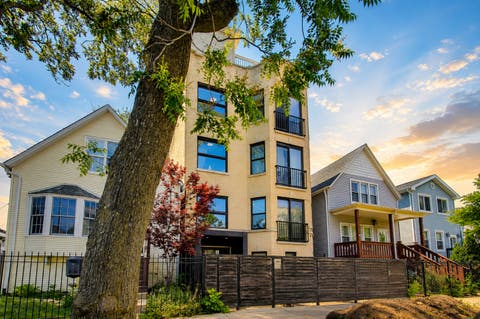 Photo of Chicago, IL 60618 (MLS # 12675898)