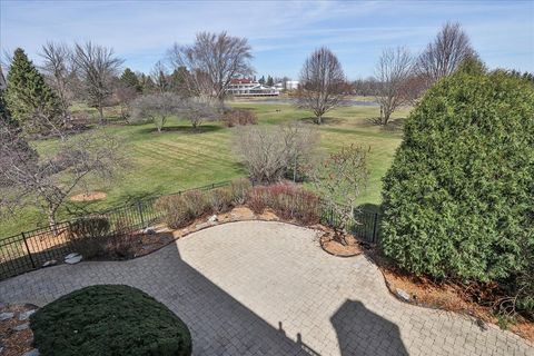 Tiny photo for 5N523 E Lakeview Circle, St. Charles, IL 60175 (MLS # 12655279)