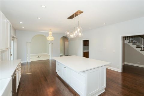 Tiny photo for 5N523 E Lakeview Circle, St. Charles, IL 60175 (MLS # 12655279)