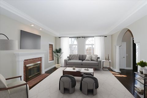 Tiny photo for 5N523 E Lakeview Circle, St. Charles, IL 60175 (MLS # 12655279)