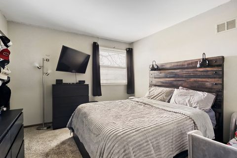 Tiny photo for 8475 162nd Place #1, Tinley Park, IL 60487 (MLS # 12604493)